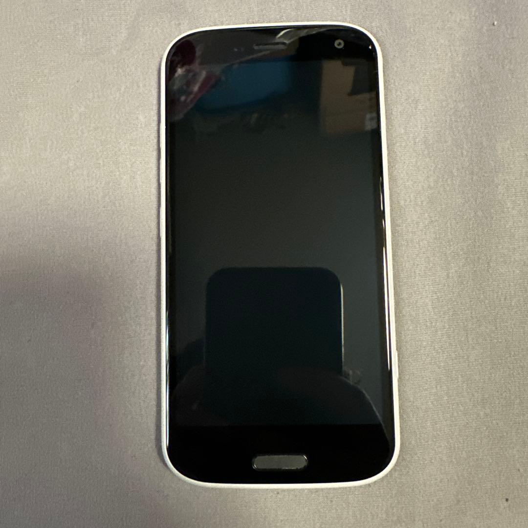 docomo らくらくスマートフォン F-52B SiMフリー 3