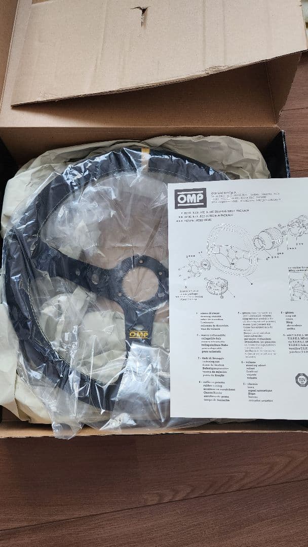 OMP ステアリング ハンドル OD1954N Corsica