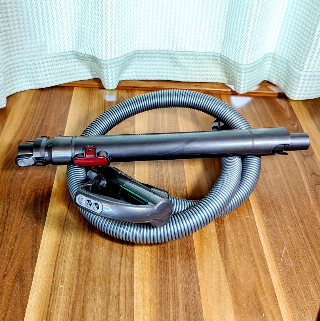【フルメンテナンス済】Dysonキャニスター掃除機 DC63　A1620