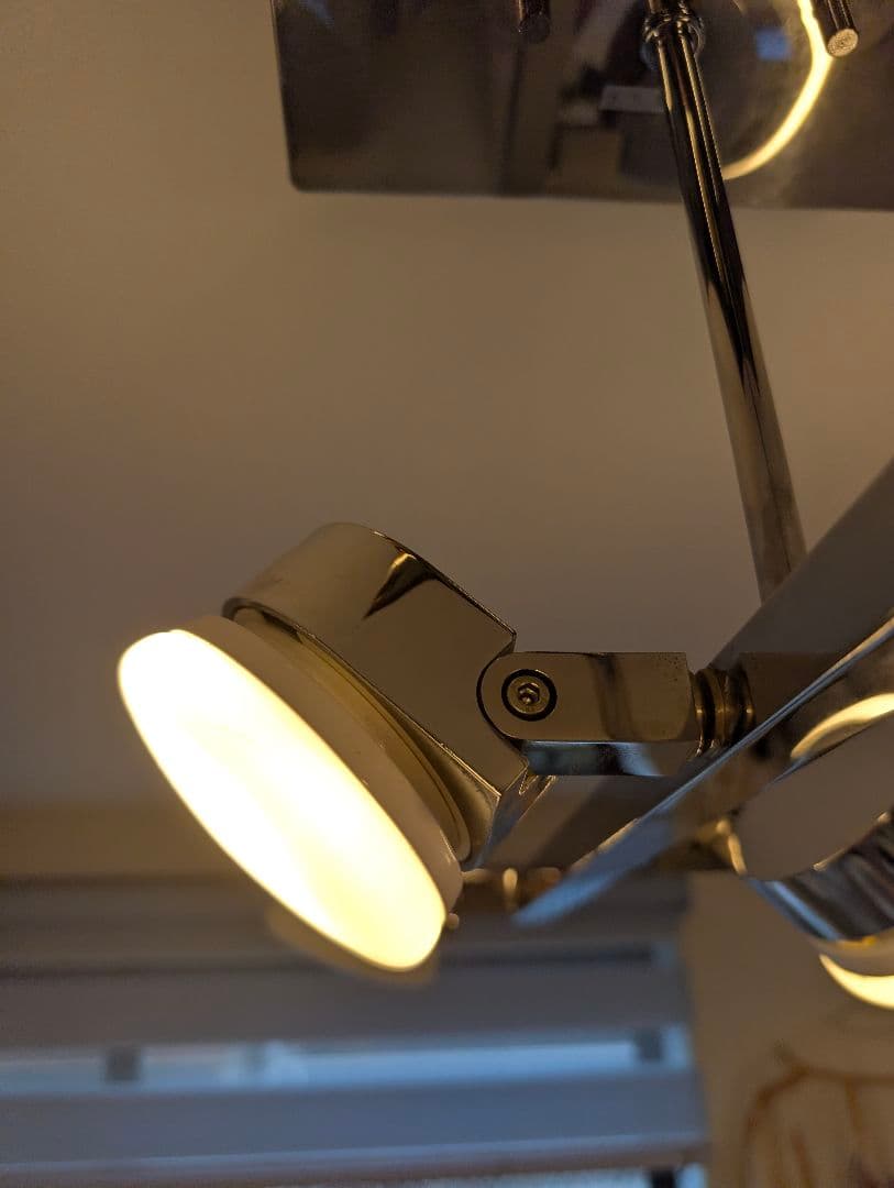 大塚家具　リビング　シャンデリア　スポットライト　６灯　廃盤　ステンレス　居間