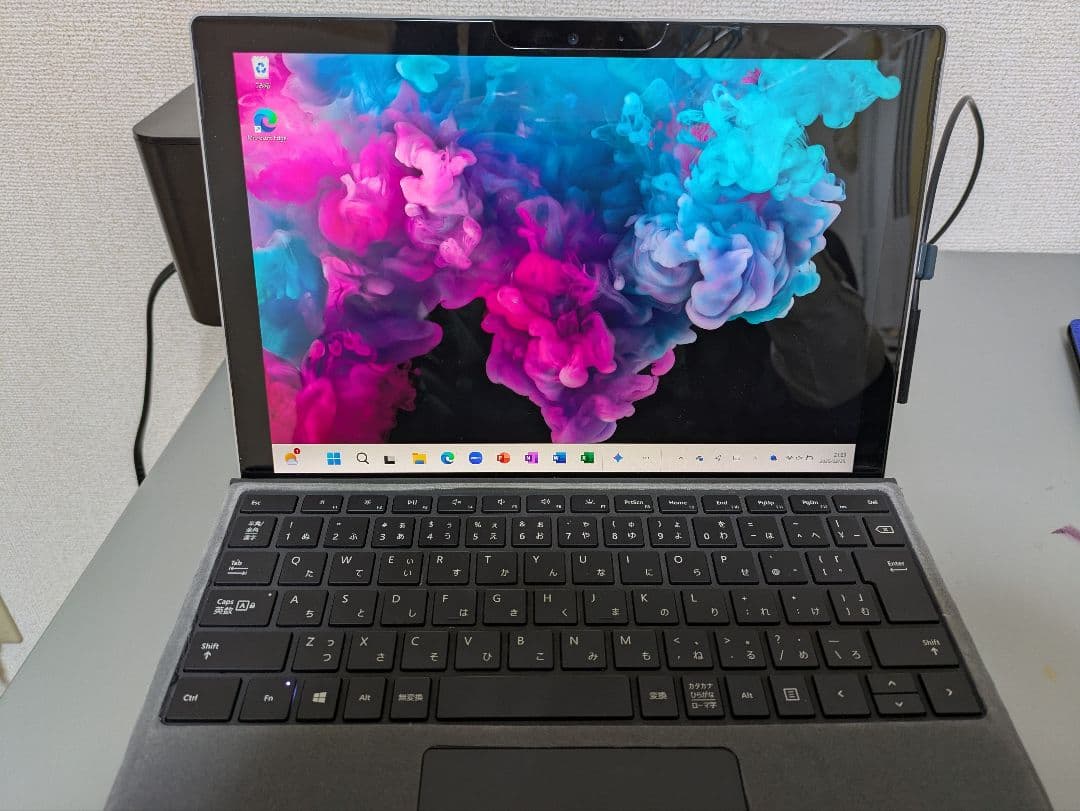 ジャンク品　Surfacepro6 本体+キーボード