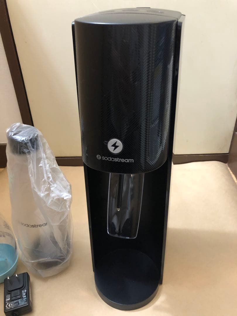 未使用　ソーダストリーム E-TERRA（E-テラ）ボトル2本付き