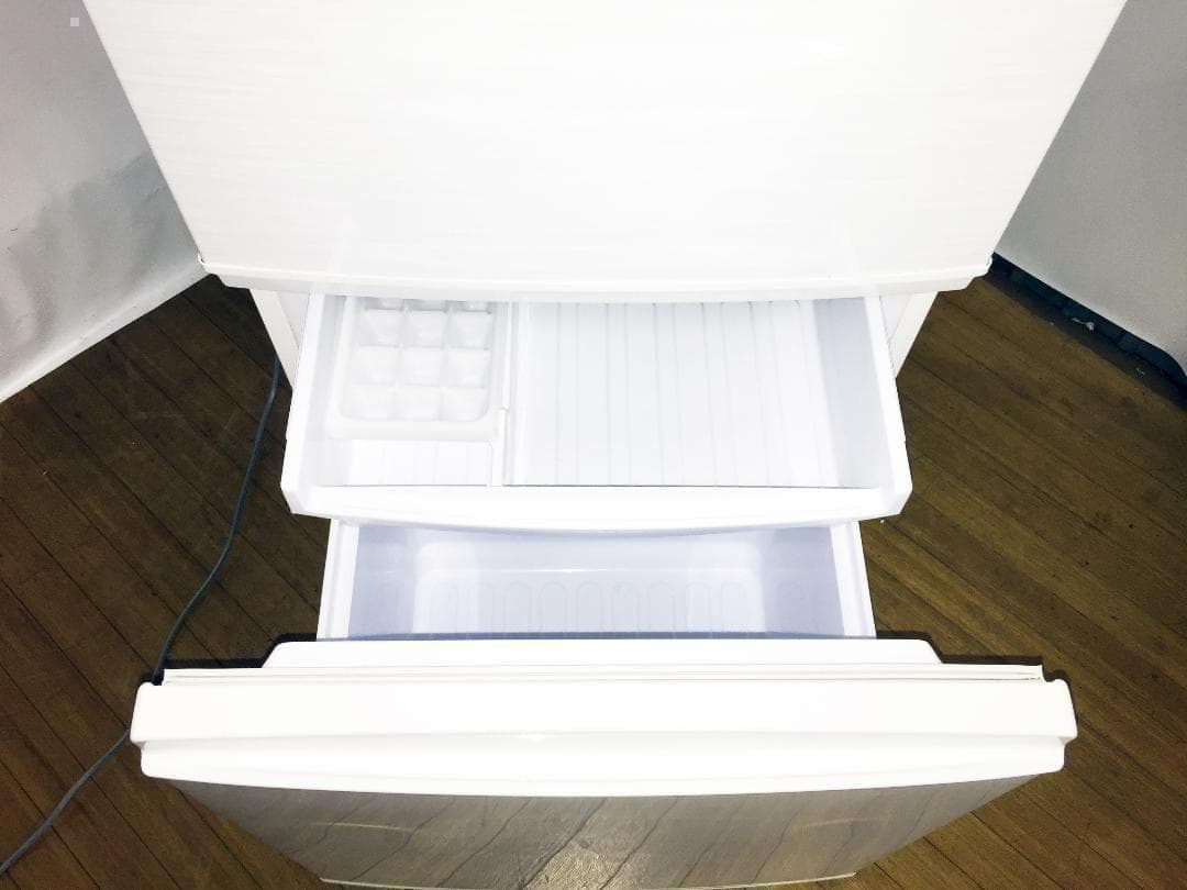 送料無料★SHARP 137L 2ドア冷蔵庫【SJ-14W-W】