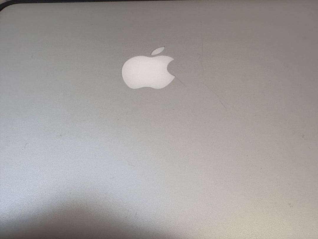 Apple MacBook Pro 13.3インチ　シルバー　2013年モデル