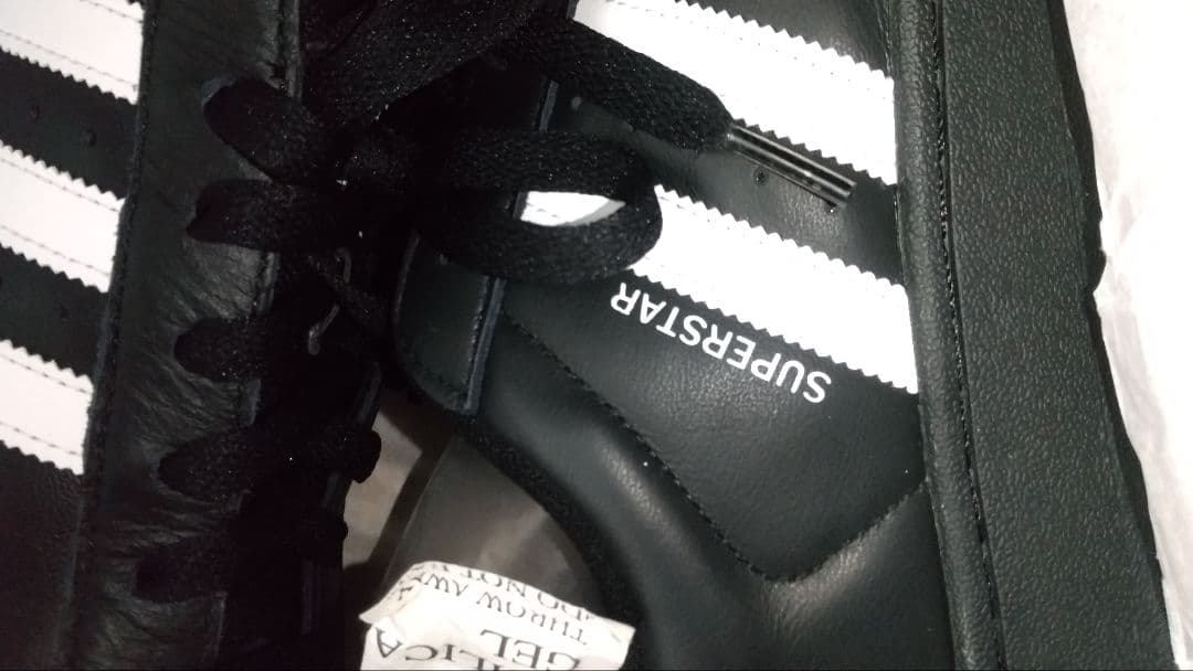 新品!アディダススーパースター