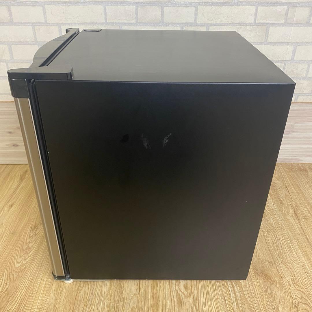 エレクトロラックス 45L１ドア冷蔵庫 ERB0500SA-RJP 2016年製