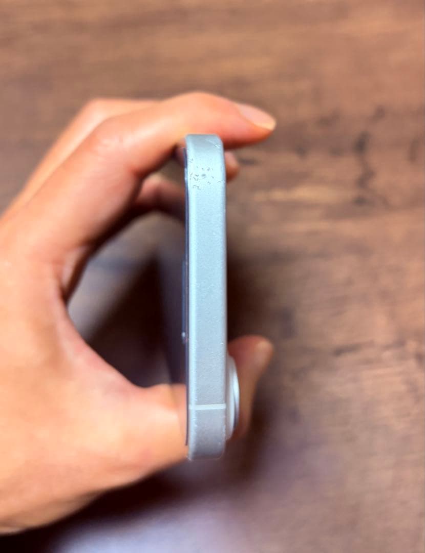 Apple iPhone16 256GB 海外版 SIMフリー シャッター音無し