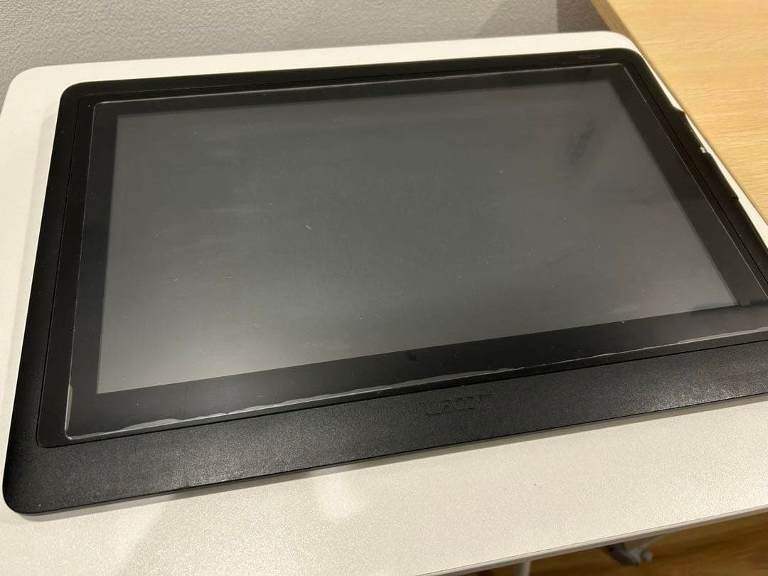 【一日限定】Wacom Cintiq 16 本体と専用スタンド ACK620K