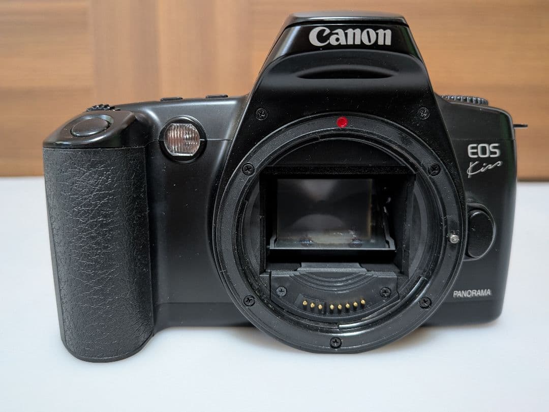 Canon EOS KISS 一眼レフカメラ 2本レンズ付き　動作確認済み