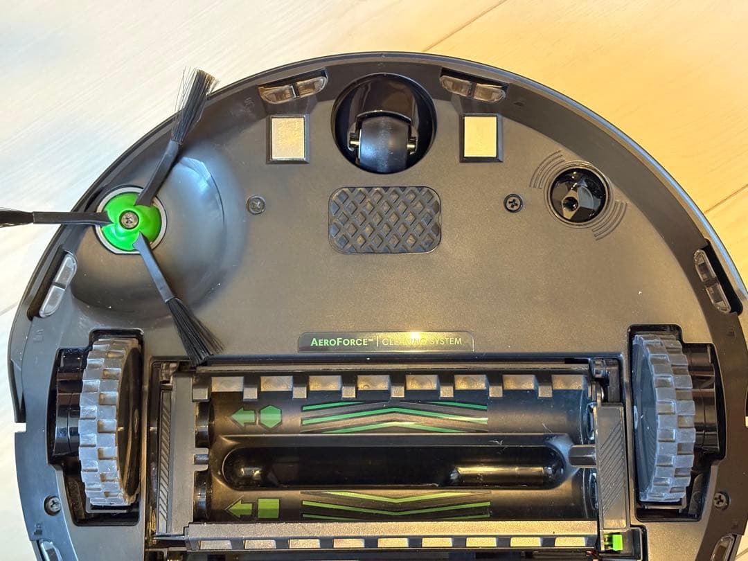 【動作良好】ルンバ j7 ロボット掃除機 本体 おまけ消耗品付き