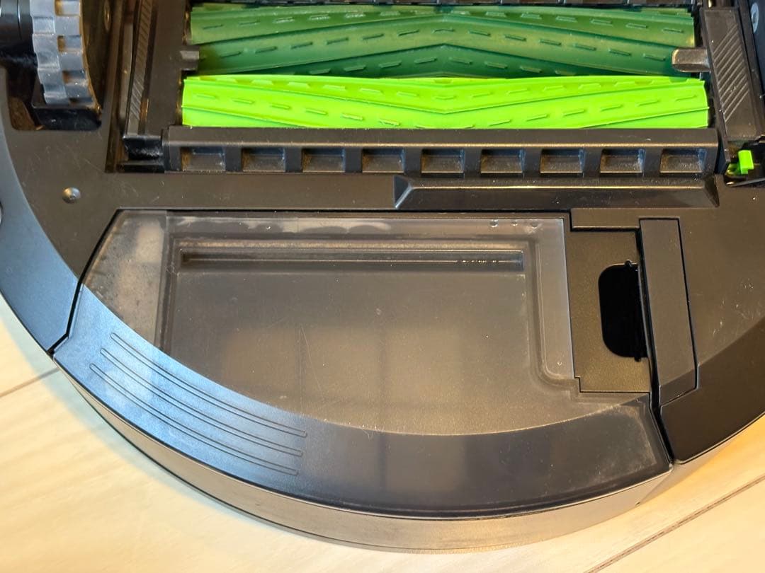 【動作良好】ルンバ j7 ロボット掃除機 本体 おまけ消耗品付き