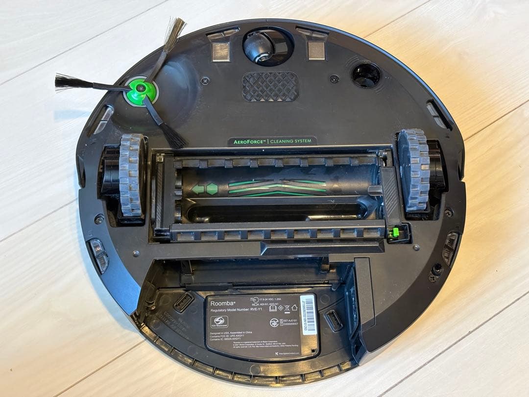 【動作良好】ルンバ j7 ロボット掃除機 本体 おまけ消耗品付き