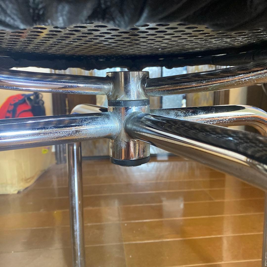 Cassina/OLC7 スウィベルチェアル・ コルビュジエ 二脚セット