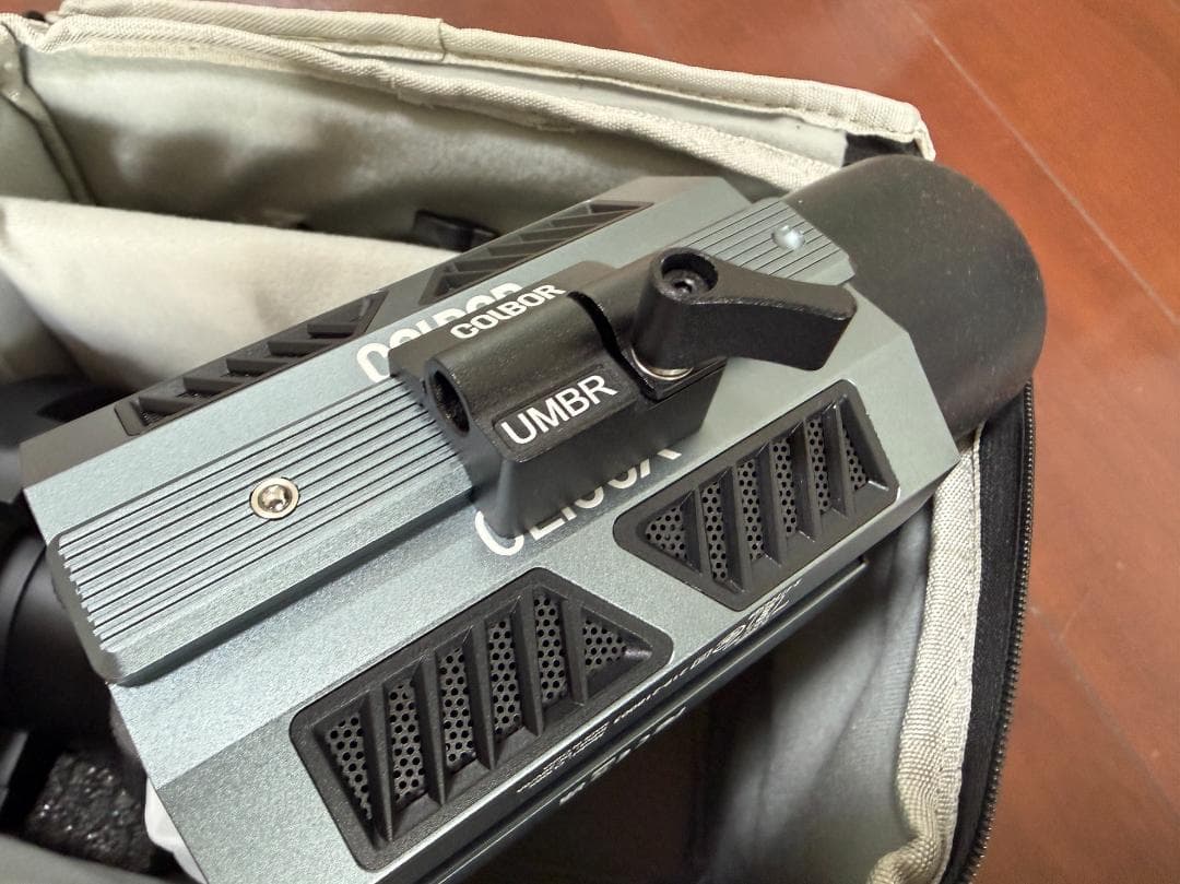 【ほぼ未使用】LED COLBOR CL100X・CL60R アンブレラホルダー