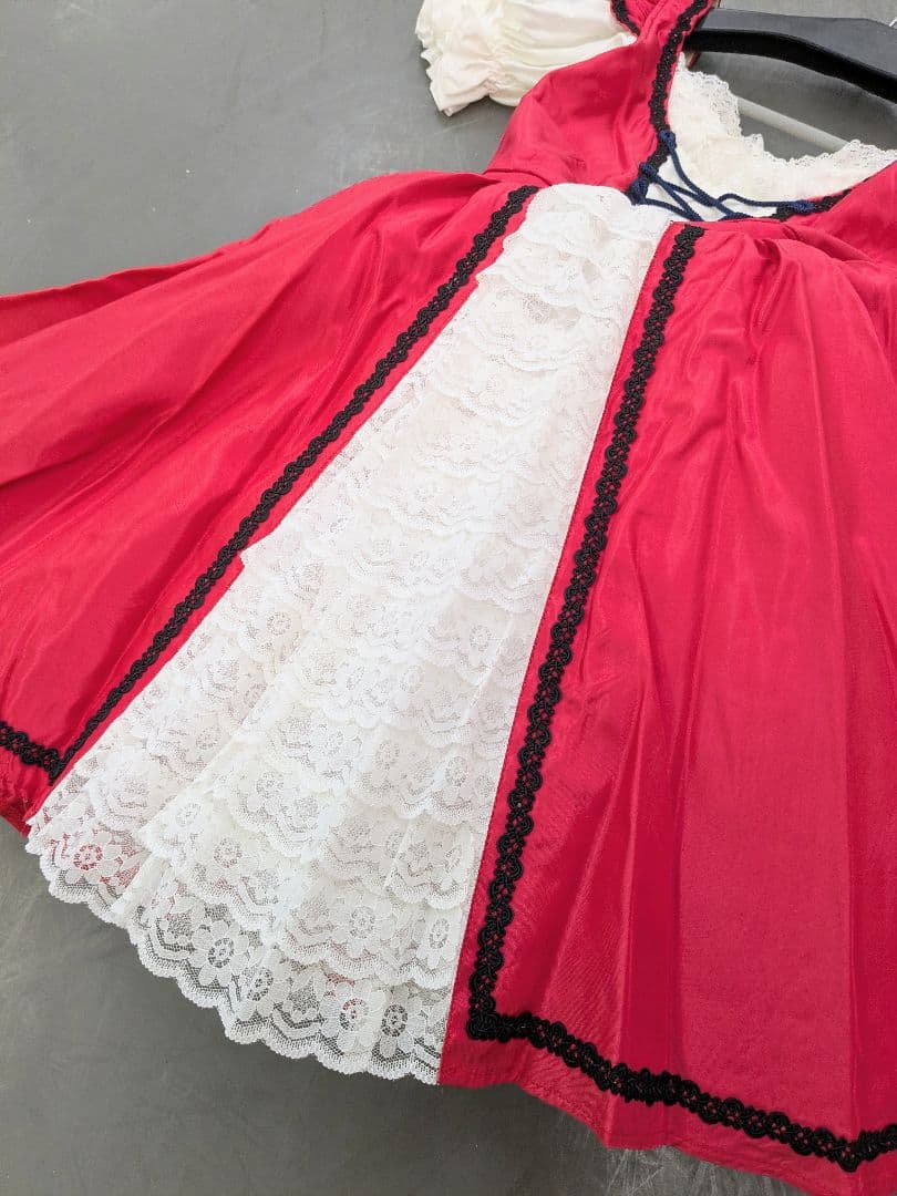 バレエ衣裳/ジュニア　濃赤2着&朱赤2着　4着セット　頭飾り付き