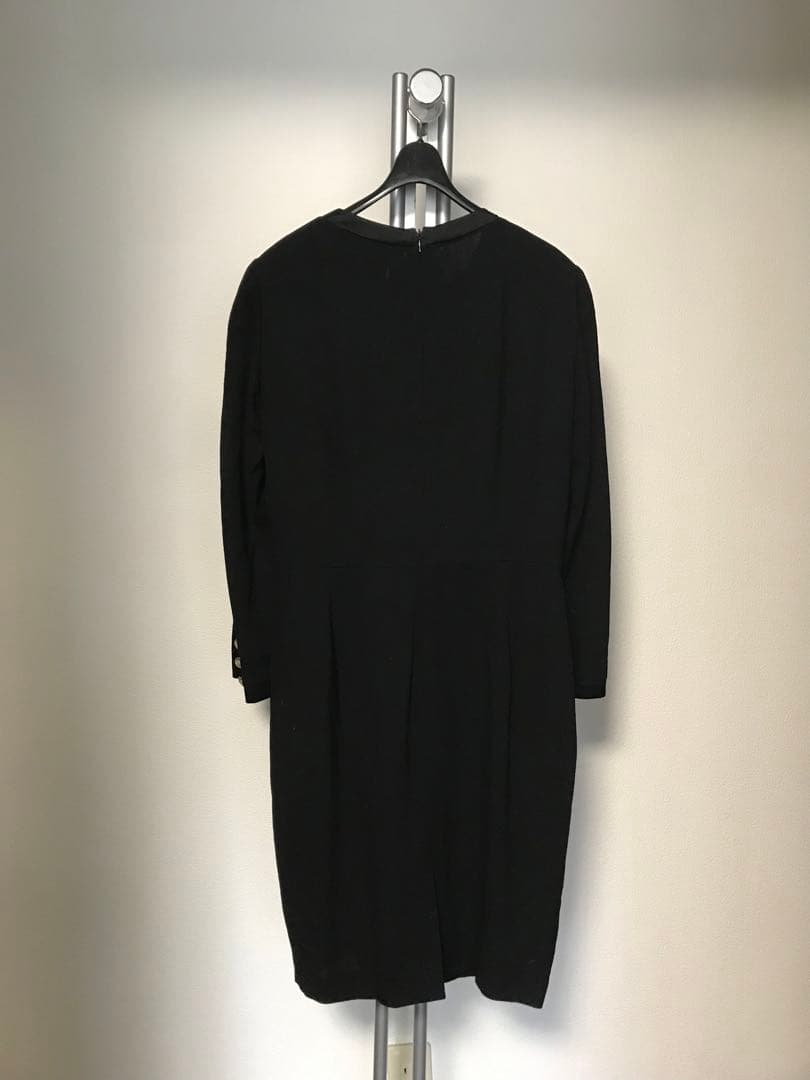 ヴィンテージFendi 黒 長袖 ひざ丈ワンピースL 新品同様