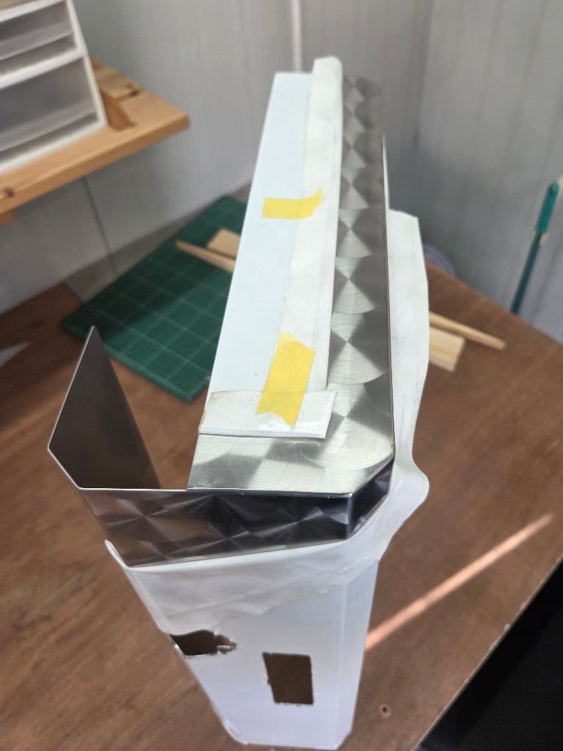 17スーパーグレート等　トレーラー　ダンプ等　サブタンクカバー