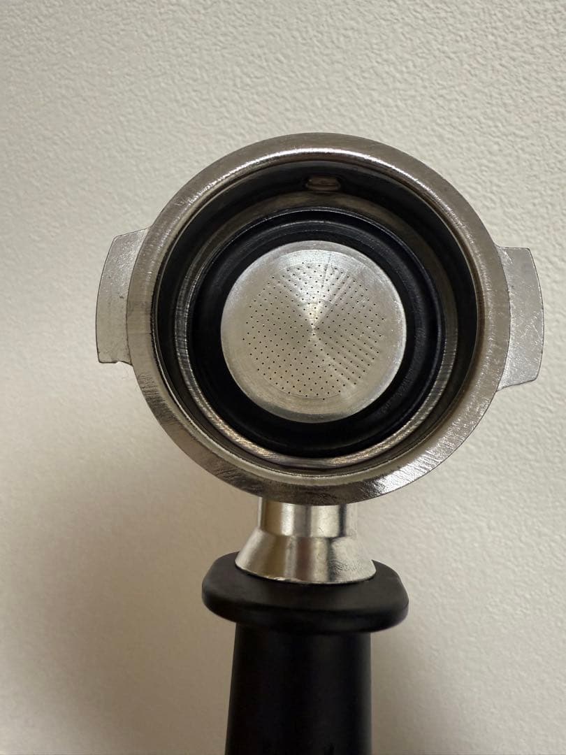 デロンギ スティローザ エスプレッソマシン EC235J-BK おまけ付き