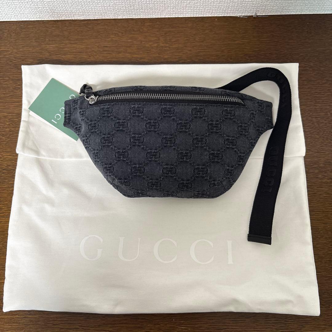 しじみ様♪⚠️《未使用》GUCCI／〔チルドレンズ〕GGデニム ベルトバッグ