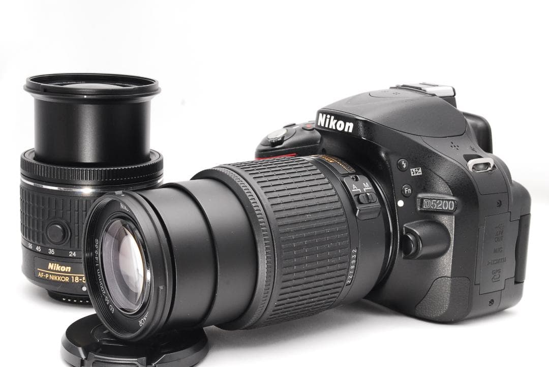 ♥ Nikon D5200 ♥ダブルレンズ♥画面が回転♥超高画質 一眼レフ