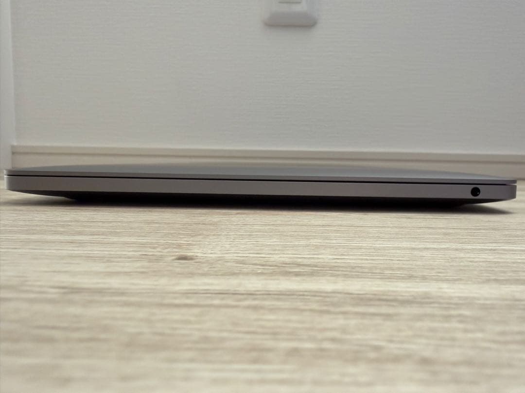 MacBook Pro 2020 13インチ （M1搭載）