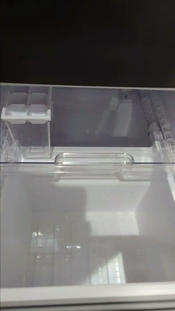 SHARP　独り暮らし用冷蔵庫　152L 2024年製品で新しい