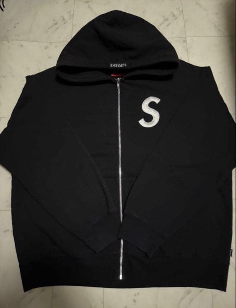 フ*ゥ様 Supreme XL ブラック パーカー なごみ