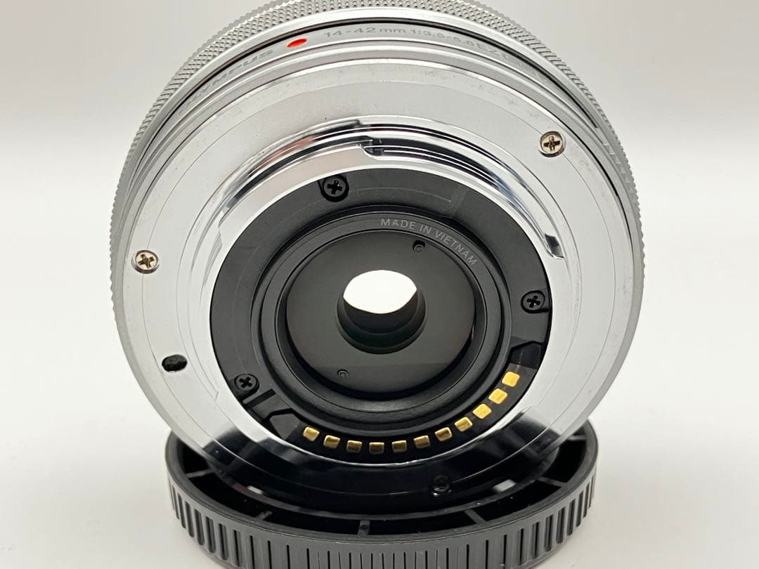 OLYMPUS OM-D E-M10 ミラーレス一眼カメラ　シャッター9629回