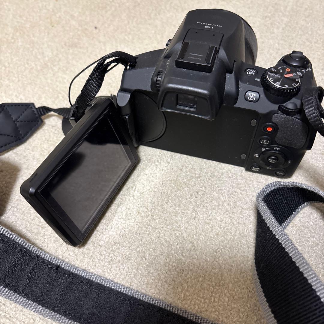 デジタルカメラ Fujifilm FinePix S1