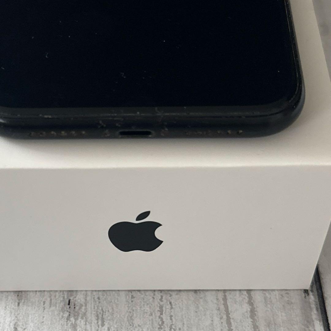 Apple iPhone XR 64GBブラック SIMロックなし