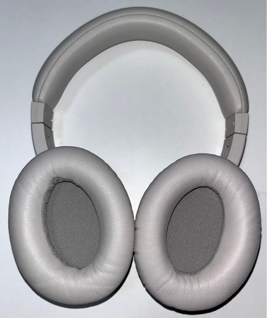 final UX2000 CREAM ワイヤレス ヘッドホン 箱あり 付属品付き