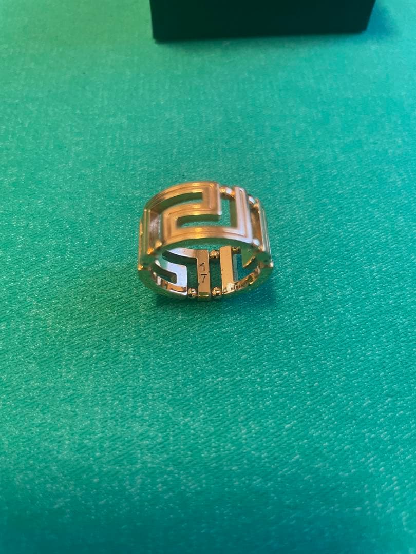 VERSACE リング 箱付き