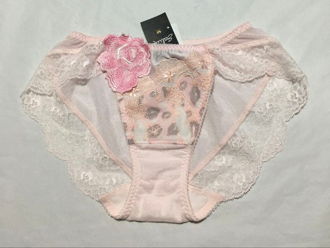 新品　ワコール　サルート 23G ブラジャーD65 ショーツM