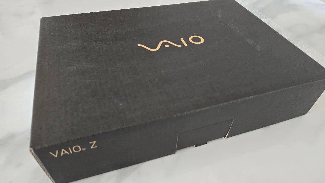 VAIO Z WinPro64メモリ8G SSD256G 美品