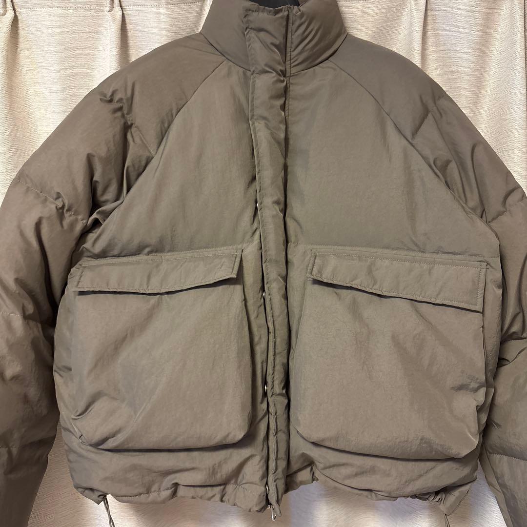 Estudio Niksen Raglan Puffer Jacket タグ付き