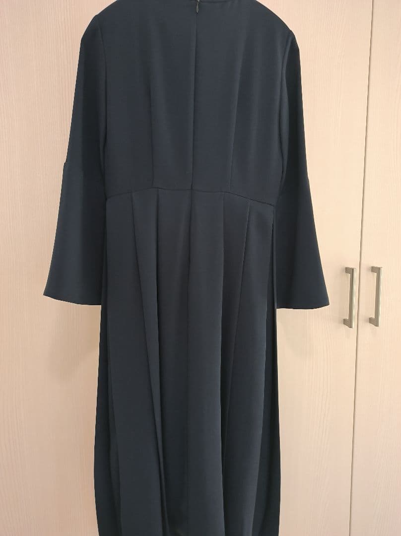 セルフォード CELFORD バッグサテンプリーツワンピース ネイビー M