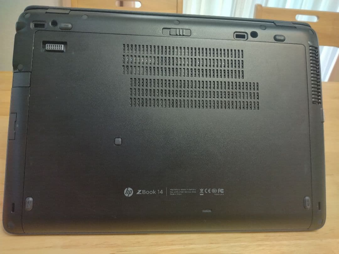 HP ZBook14 G2　i7-5600U メモリ８GB SSD256