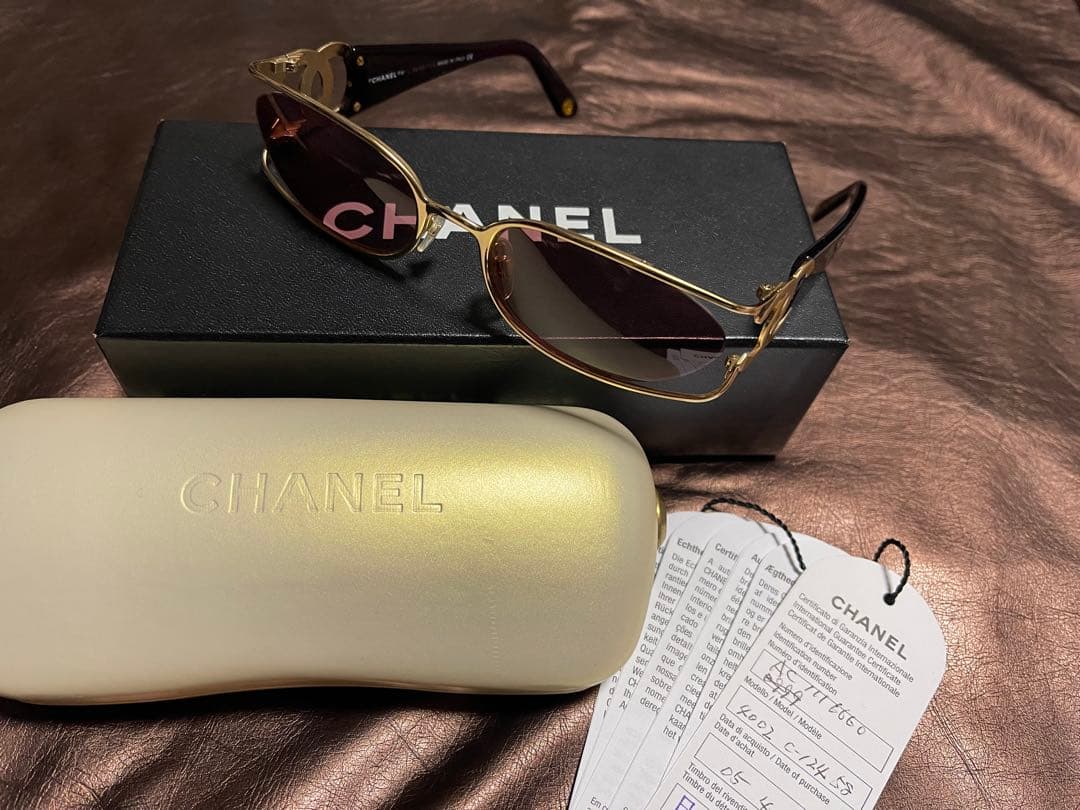CHANEL ゴールド サングラス