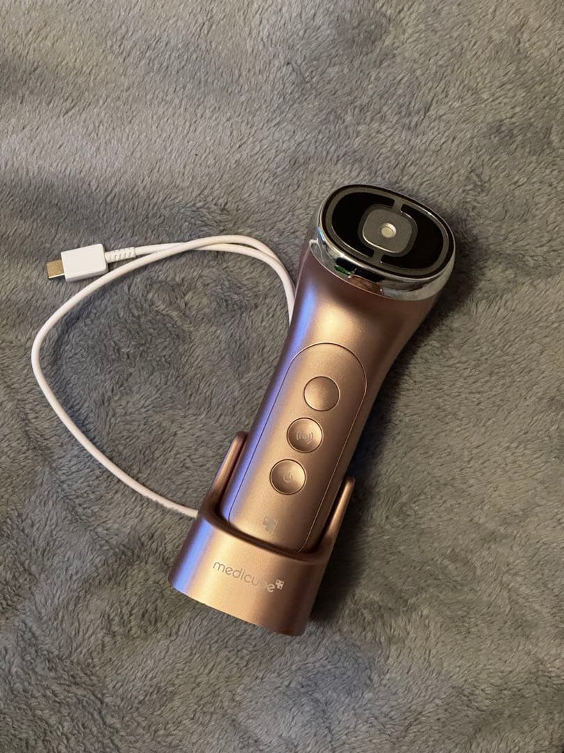 medicube AGE-Rユーセラディップショット