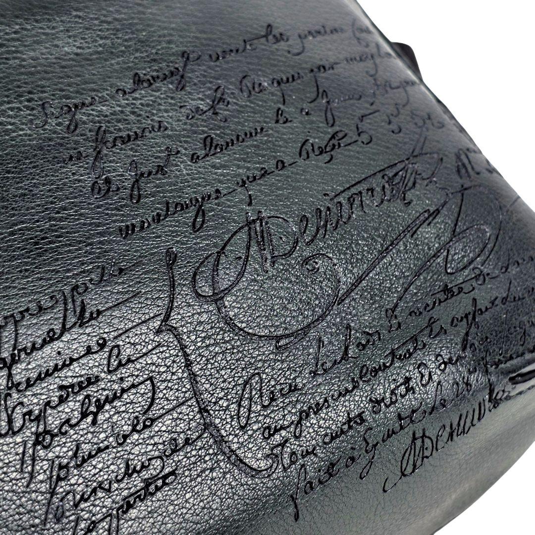 美品 ベルルッティ スクリットカリグラフィ ボディバッグ ウエストバッグ