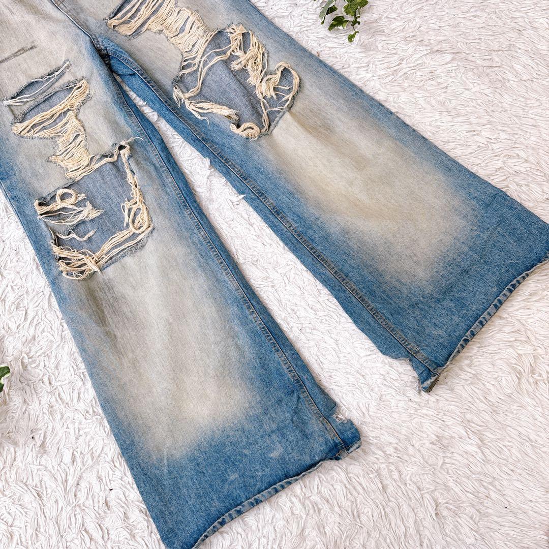 希少品　サンデーオフクラブ　ダメージ加工　フレア　ワイド デニムパンツ　サイズ1