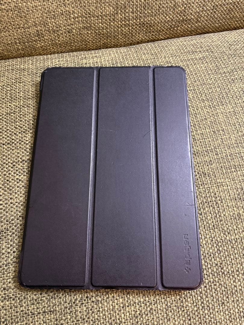 ［美品］Apple iPad グレー 第6世代 32G Wi-Fiモデルおまけ付