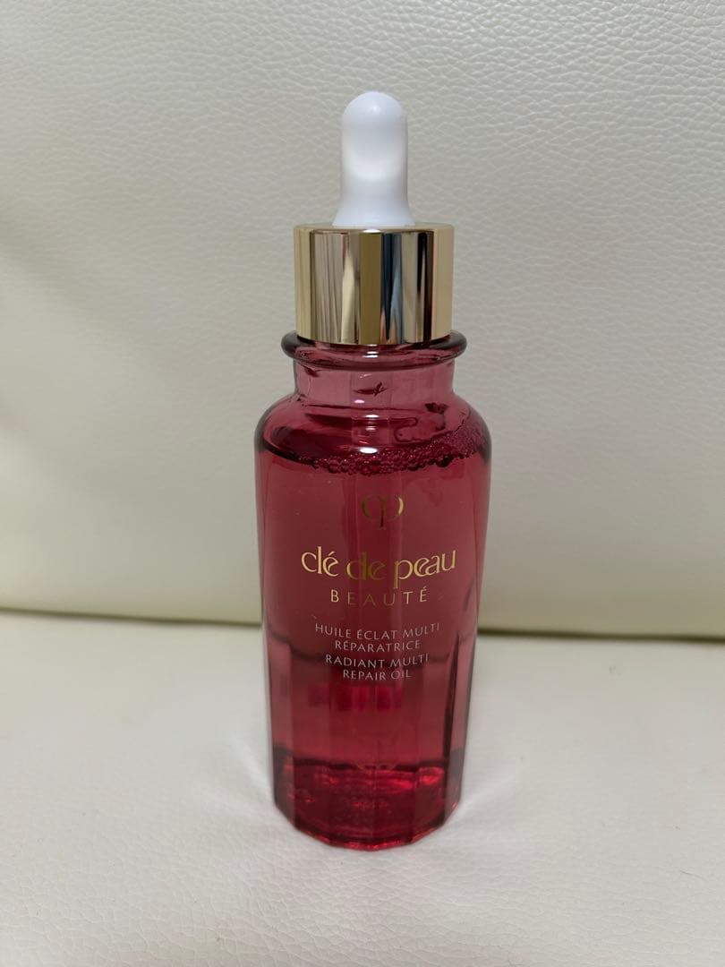 clé de peau BEAUTÉ 美容液