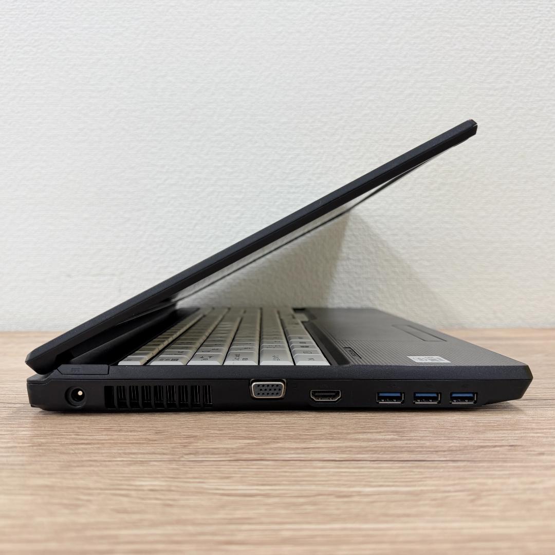 週末特価LIFEBOOK A5510/DX i5 第10世代 8GB/500GB