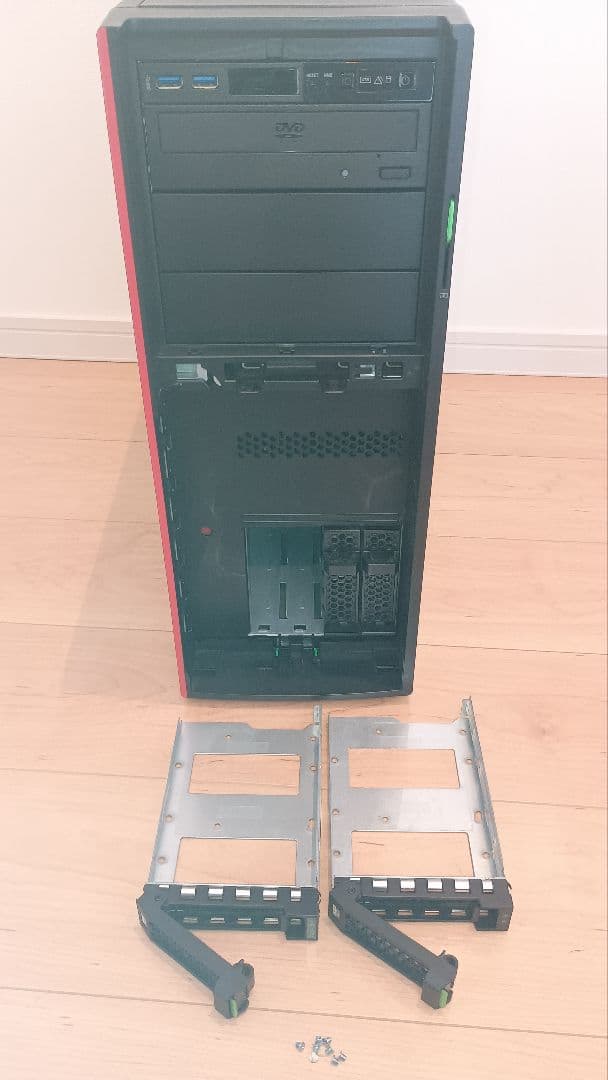 [中古]FUJITSU PRIMERGY TX1330 M4