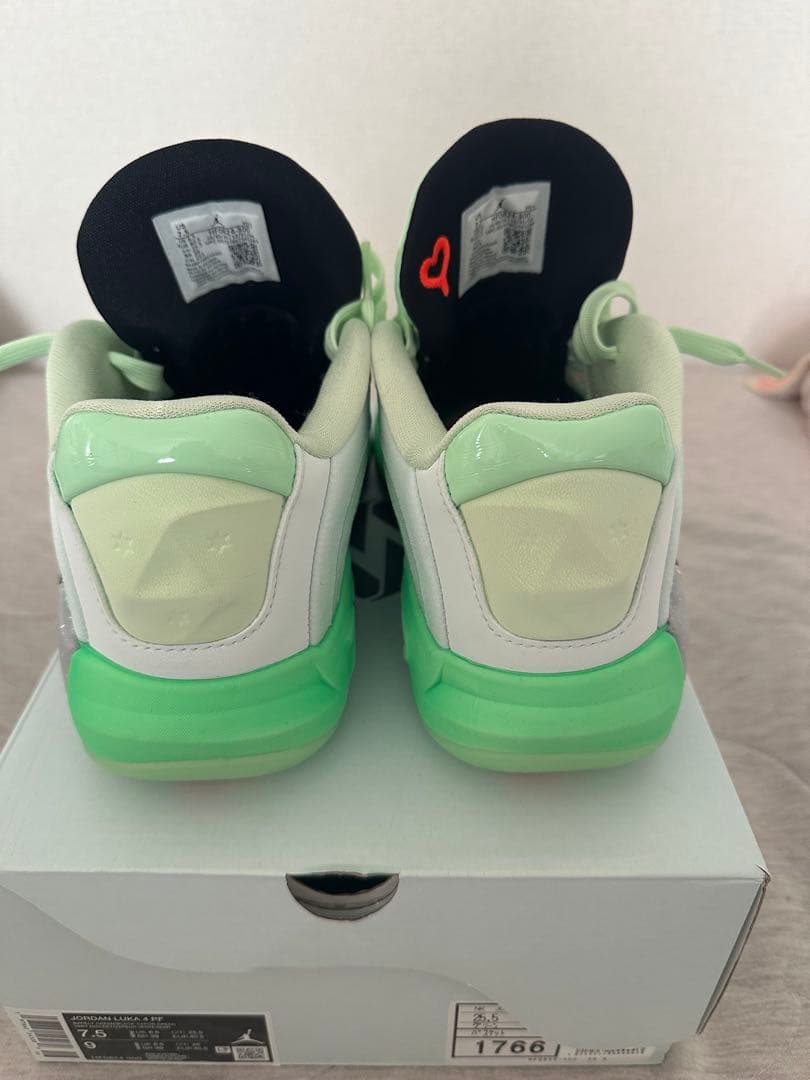 シューズ(男性用) LUKA 4 PF