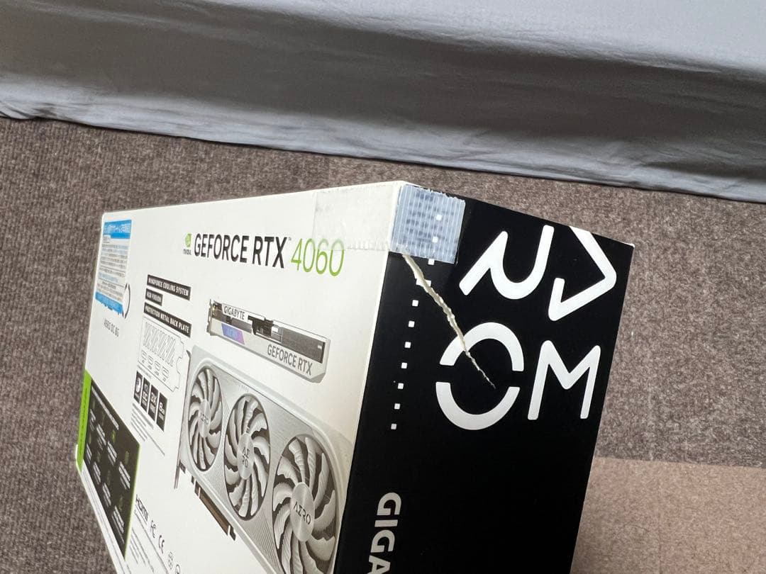 中古GIGABYTE AERO OC 8G GeForce RTX 4060