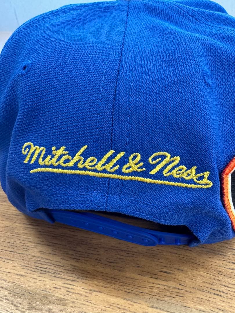 【完売品】ビリーアイリッシュ×ウォリアーズキャップMitchell & Ness