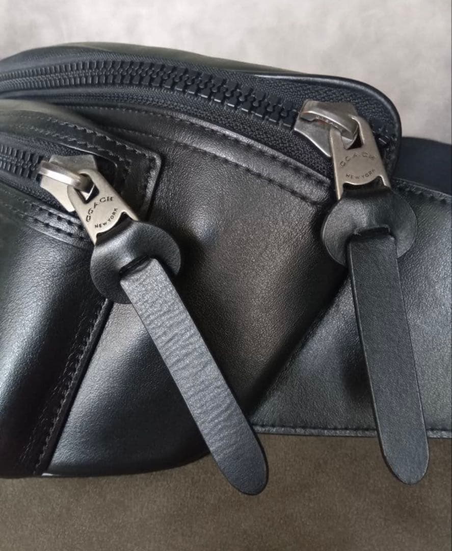 (美品)COACH ウエストポーチ ボディバッグ