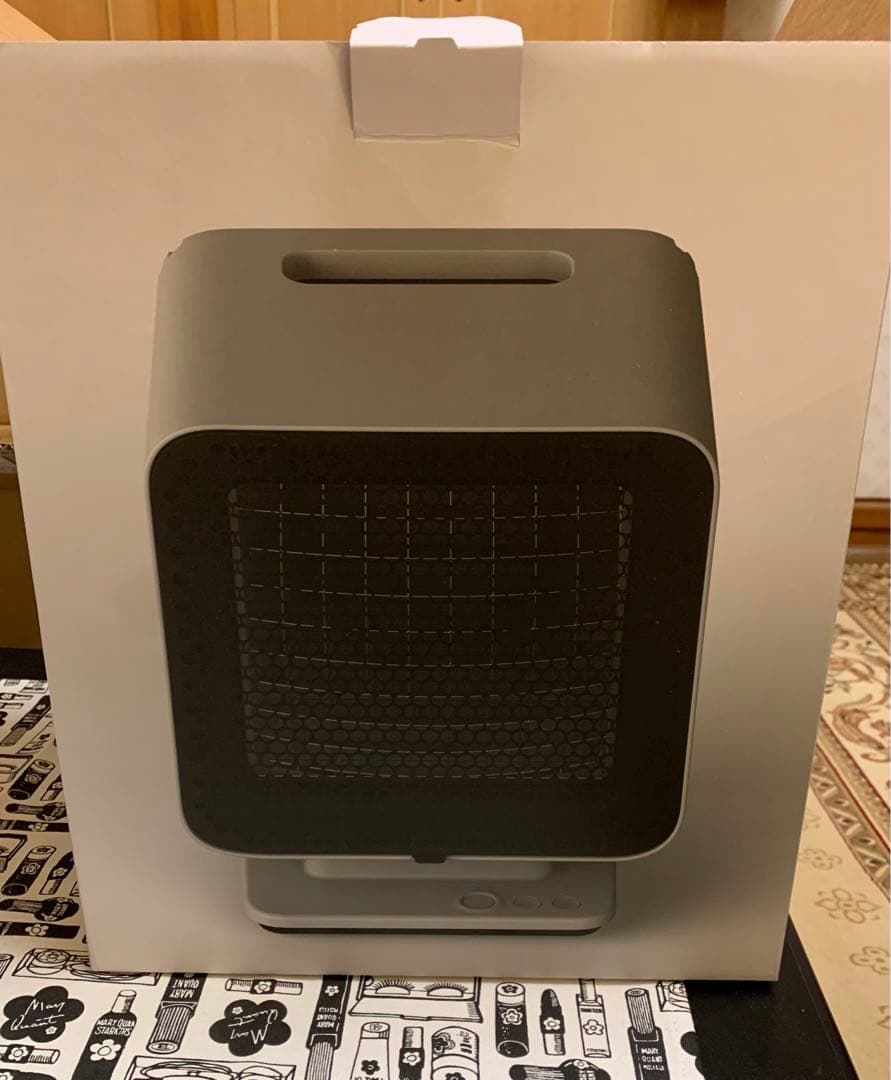 リフレクトヒーター2 ±0 ピンク色